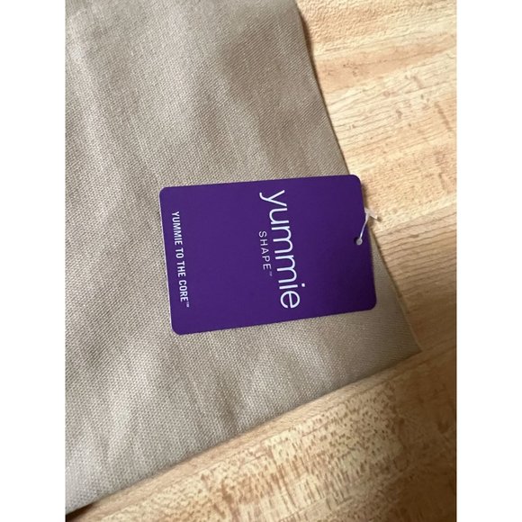 Yummie Tummie Ultralight Seamless Shaping Briefs Nude 2X 3X NWT - Picture 5 of 6